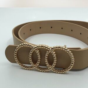 Elegant Tan Belt with Gold Accents